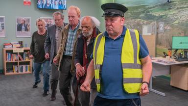 Full Monty 1x6